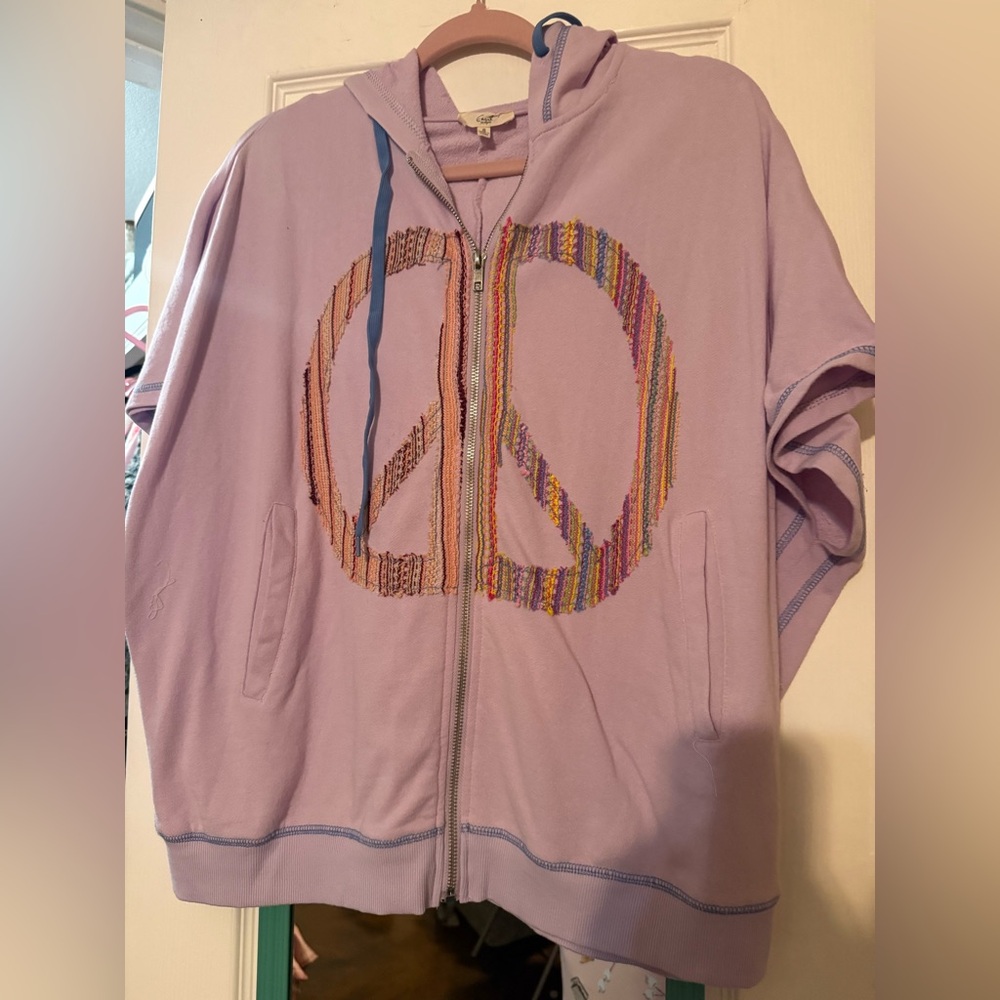 easel Lavender Hoodie with Blue Drawstrings and Multicolor Stitching